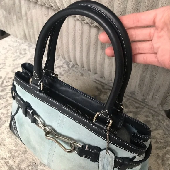 Coach Hampton Y2K ‘07 Baby Blue Suede/Leather Shoulder Purse And Wristlet F11208 - Picture 11 of 15